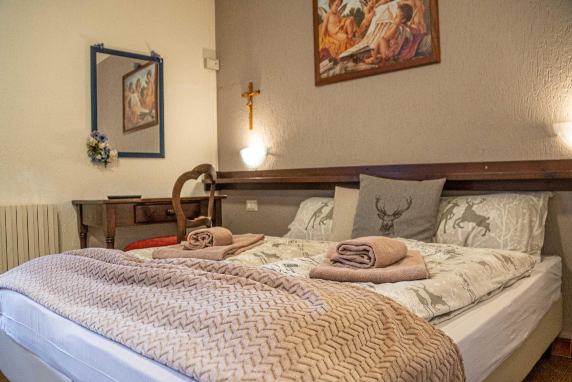 Maison Ostaria Myholidayลีวินโญ ภายนอก รูปภาพ